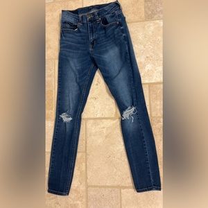 super high rise and stretchy jeans!